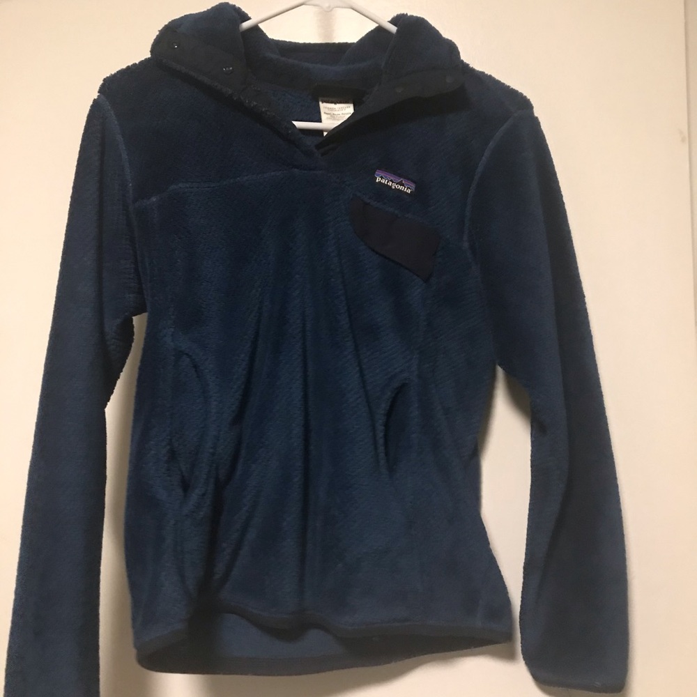 Super cute and unique Patagonia button up